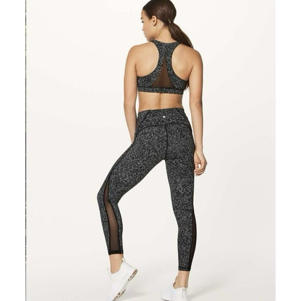 Lululemon Train Times 7/8 Pant (25" ) Soundwave White Black Size 4 EUC